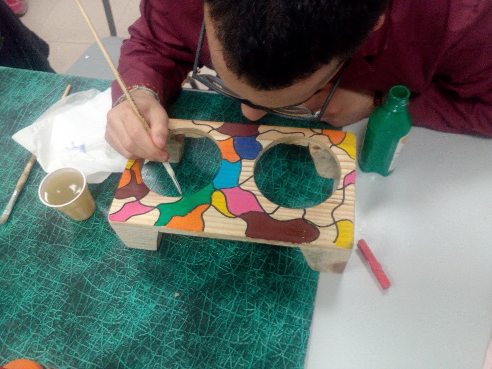 comedero hecho a mano discapacidad mascota